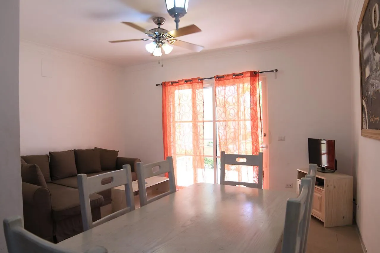 Residencial Las Estrellas Boca Chica